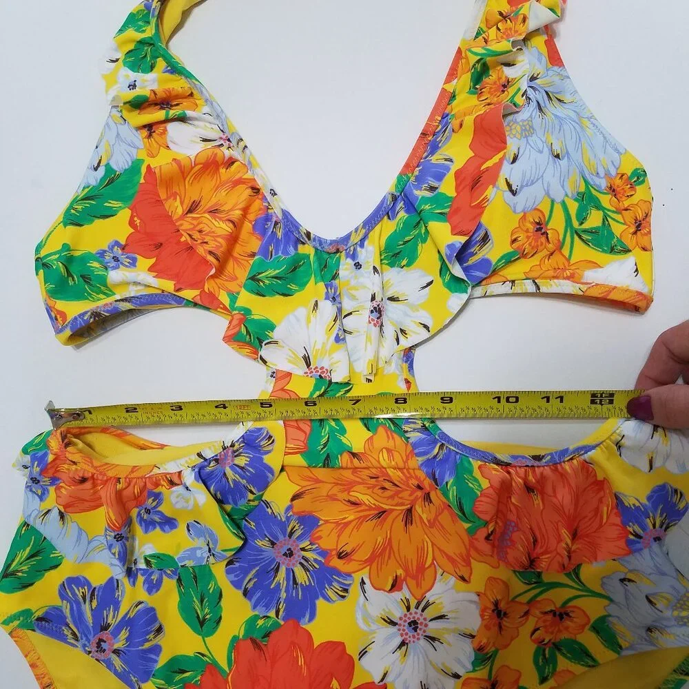 NWOT Aerie Floral Ruffle Halter Cut Out One Piece Swimsuit Size L - Picture 5 of 11